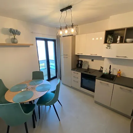 Apartament Kricin One